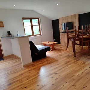  Hébergement de vacances Chez L'apiculteur Flour L'etang
